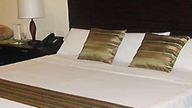 El Cielito Hotel - Sta. Rosa a Santa Rosa, PH