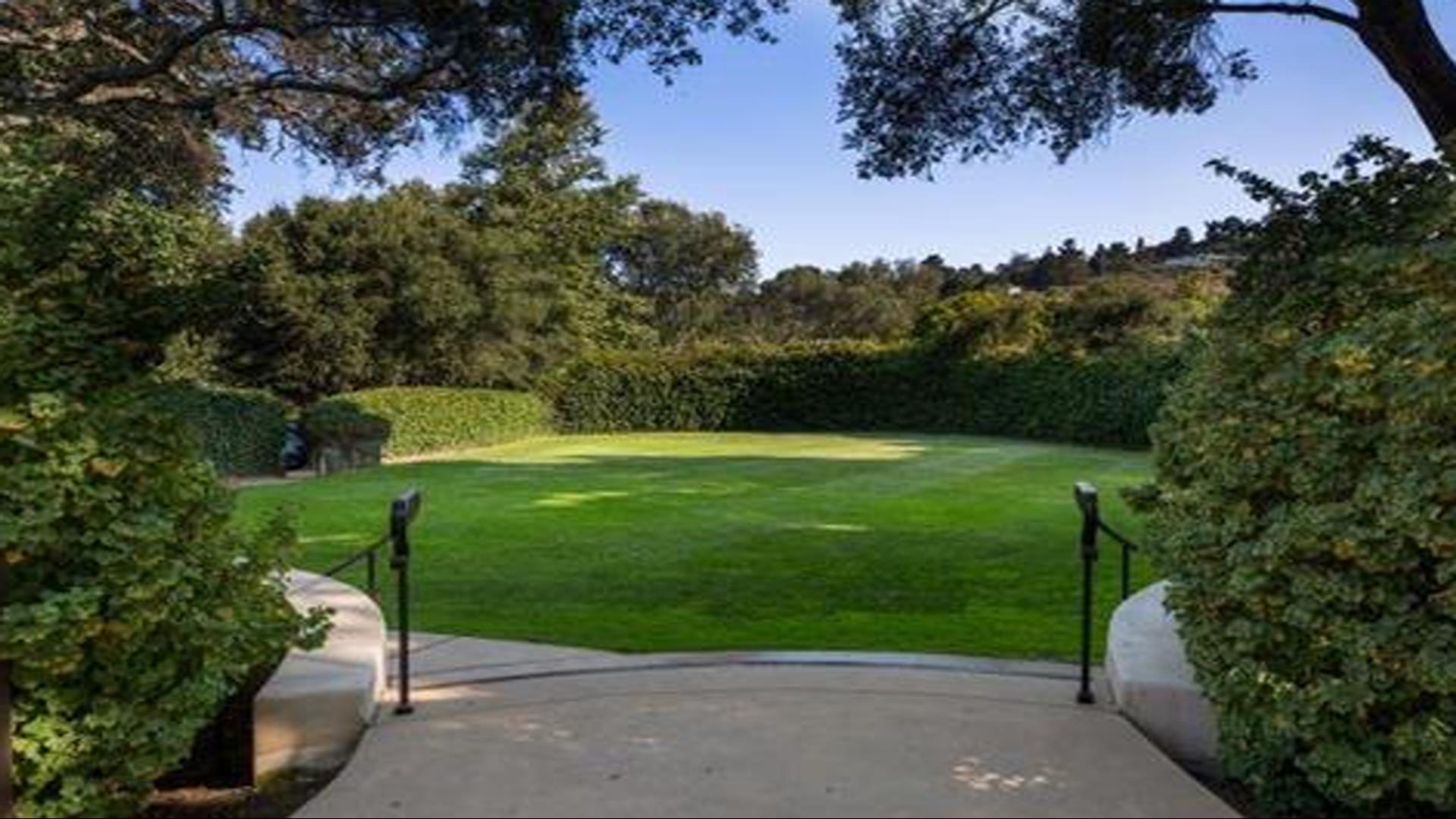 Изображение помещения для встречи