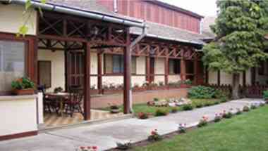 Hotel Fama in Hodmezovasarhely, HU