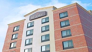 Hotel Le Jolie image