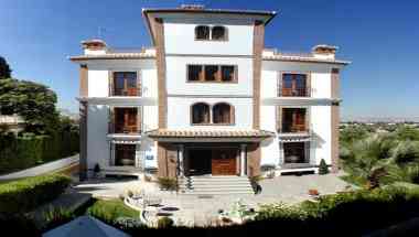 Hotel Villa Sur в Huetor Vega, ES