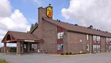 Super 8 by Wyndham Timmins ON en Timmins, ON