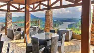 Waterfall Club i Clayton, GA