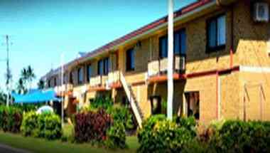 Kurrimine Beach Motel, Tropical North Queensland, AU
