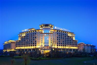 DoubleTree by Hilton Hotel Ningbo - Chunxiao image