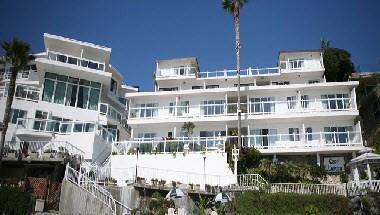 Capri Laguna Inn image