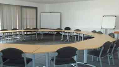 Second Avenue Resource Centre в Grimsby, GB1