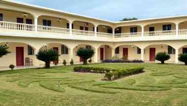 Tony's Inn & Beach Resort en Corozal Town, BZ