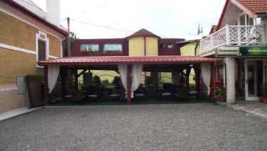 Penzion Milenium Cafe i Humenne, SK