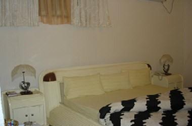 The Crest Hotel & Gardens в Jos, NG
