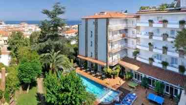 Hotel Neptuno em Tossa de Mar, ES