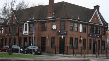 Bull and Bush Hotel image