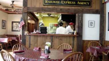 The Rail Stop Restaurant в The Plains, VA