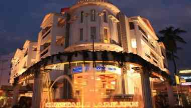 Mysore, INにおけるCrystal Paark Inn