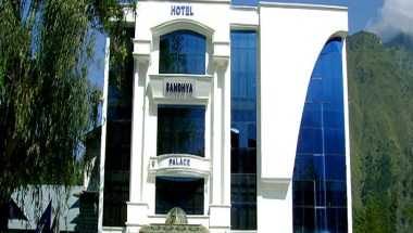 Hotel Sandhya Palace em Kullu, IN