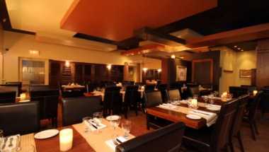 Zizi Trattoria в Woodbridge, ON