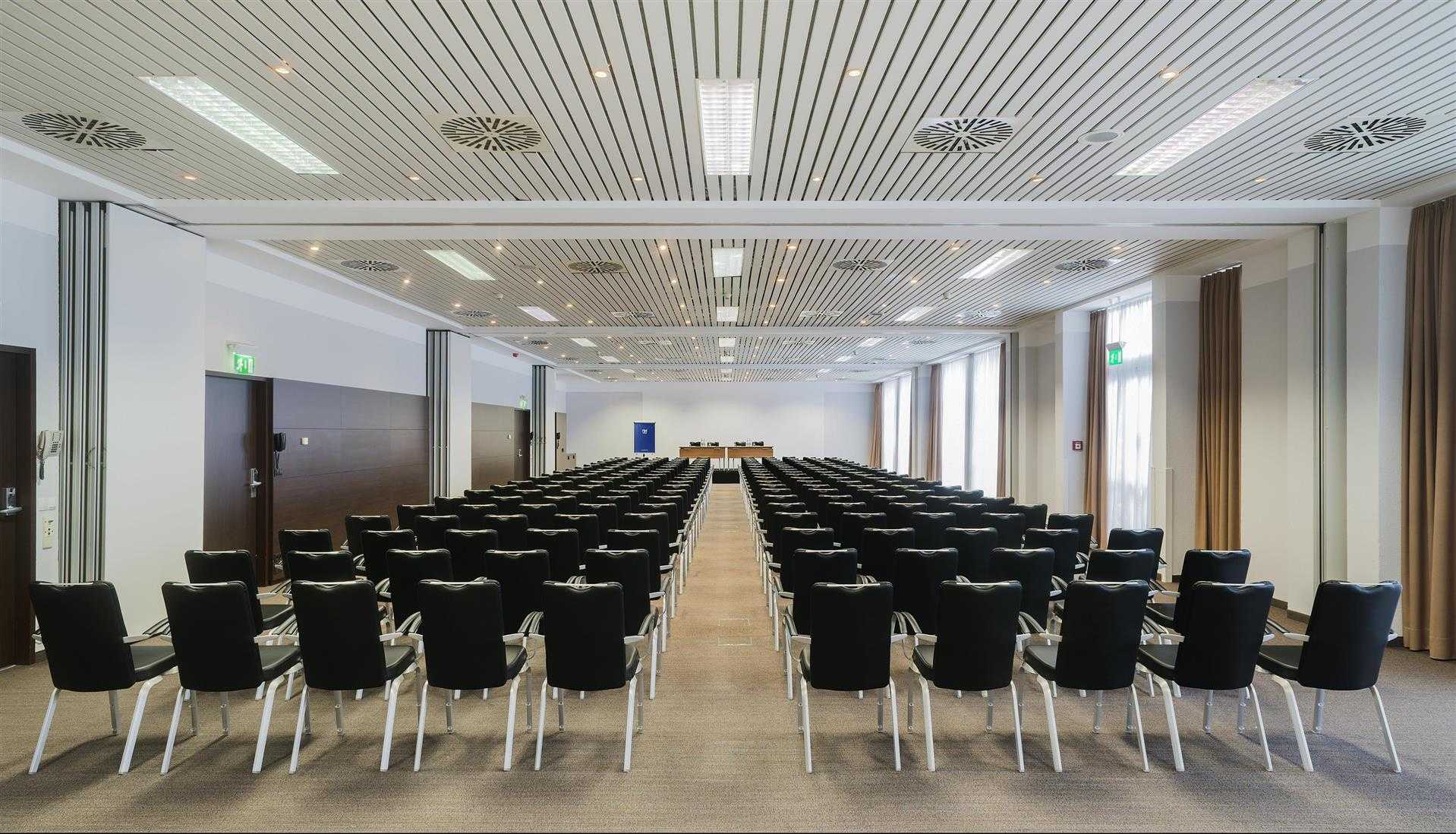 NH Frankfurt Airport West in Raunheim, DE