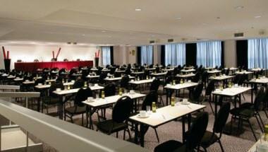 Barcelo Aran Park image