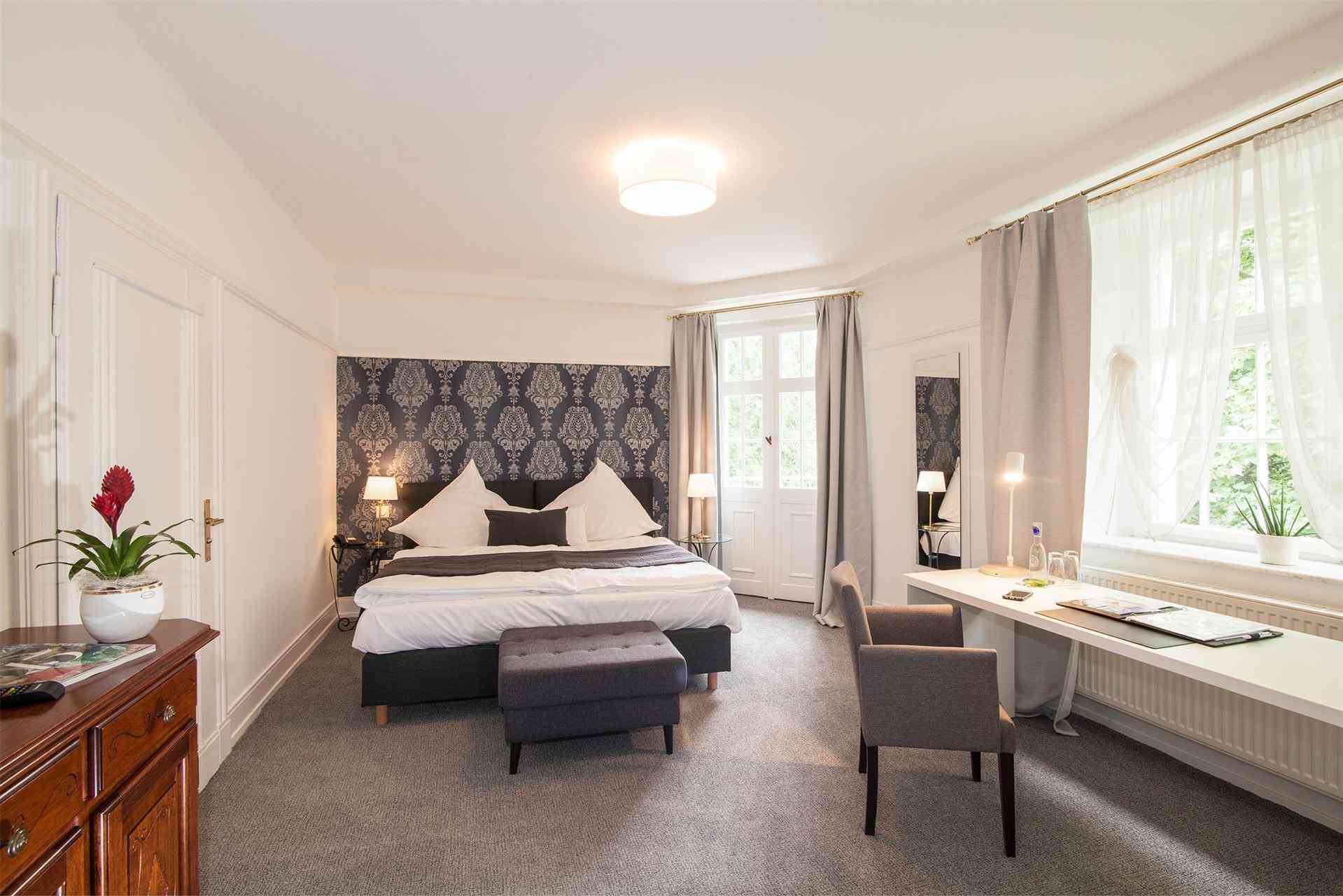 Hofgut Dippelshof a Muehltal, DE