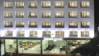 Hotel Silver Palace em Jalgaon, IN