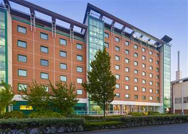 DoubleTree by Hilton Woking en Woking, GB1
