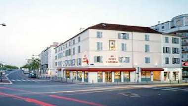 Hotel Restaurant Au Petit Caporal in Paris, FR