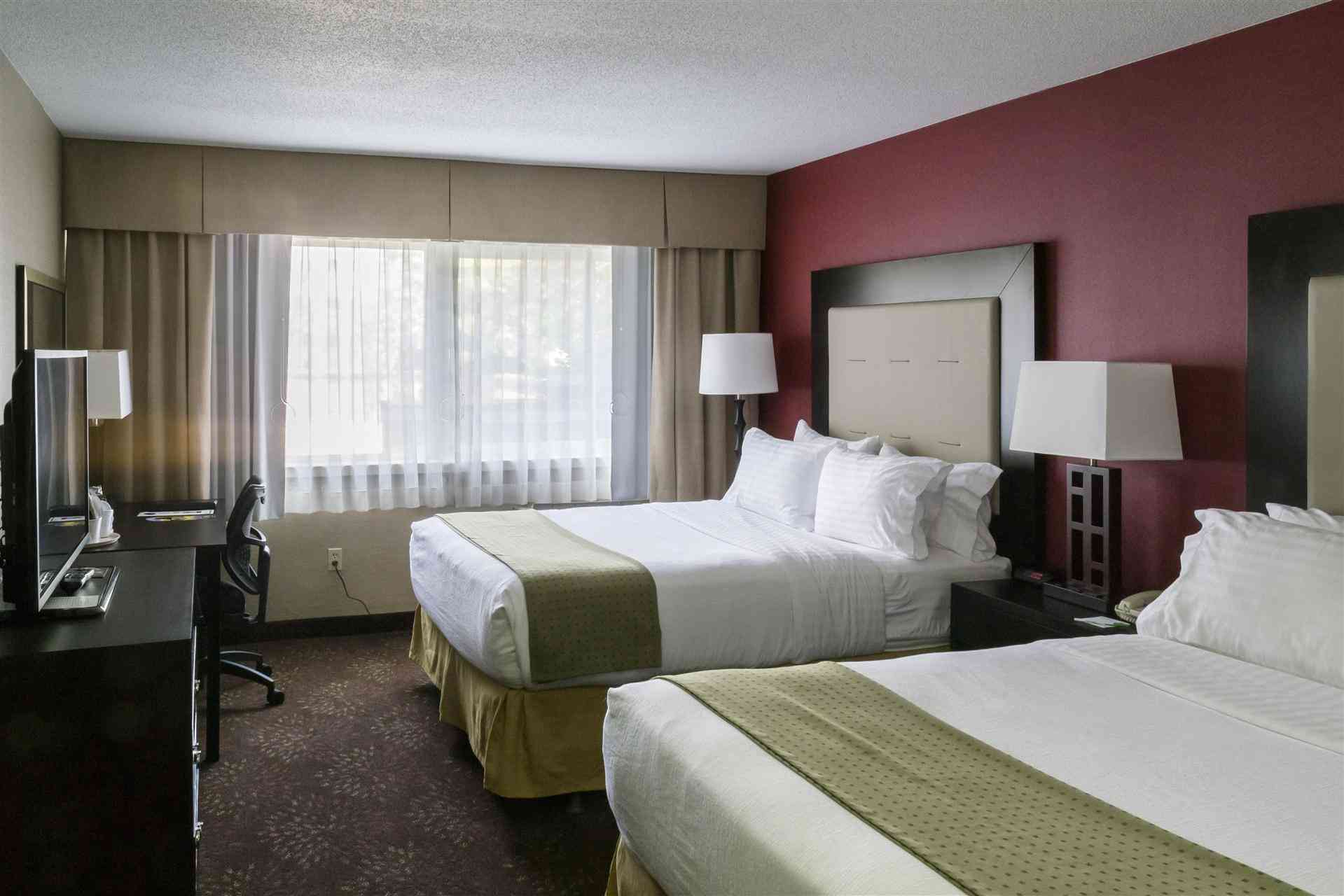 大急流, MI 的 Holiday Inn Express Big Rapids