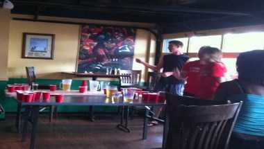 Caddies on Cordell в Bethesda, MD