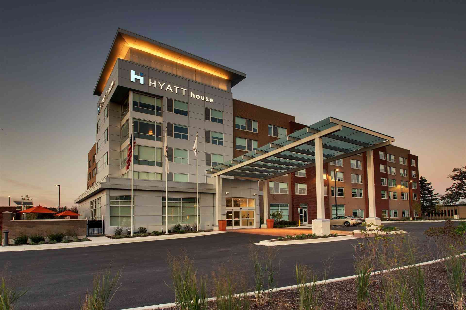 Hyatt House Chicago/Oak Brook в Oak Brook, IL