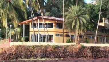 Hawaii -The Beach Side Village Retreat, Goa, IN