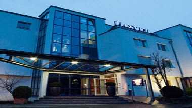 Hotel Am Park в Leinfelden-Echterdingen, DE