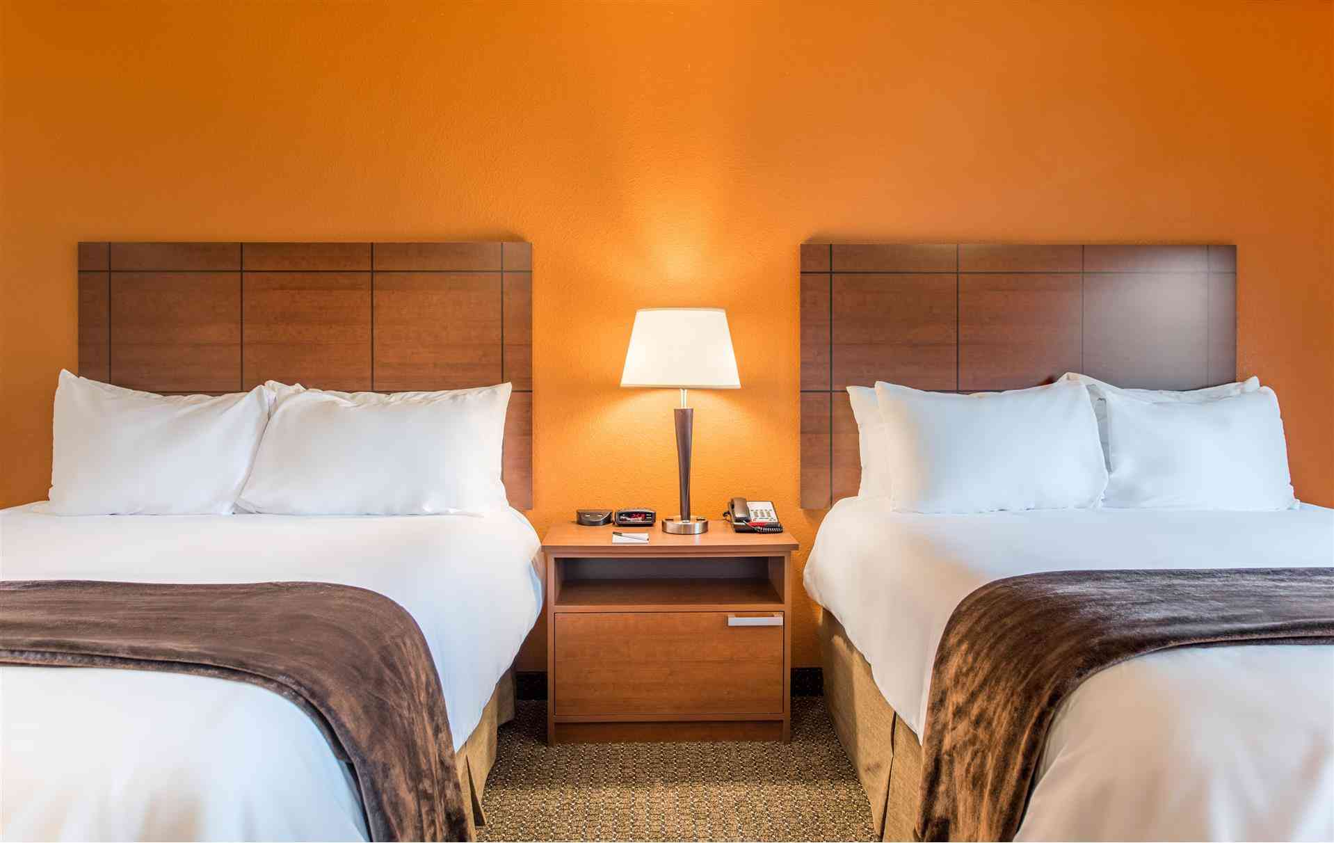 My Place Hotel-Wixom/Novi/Detroit, MI в Wixom, MI