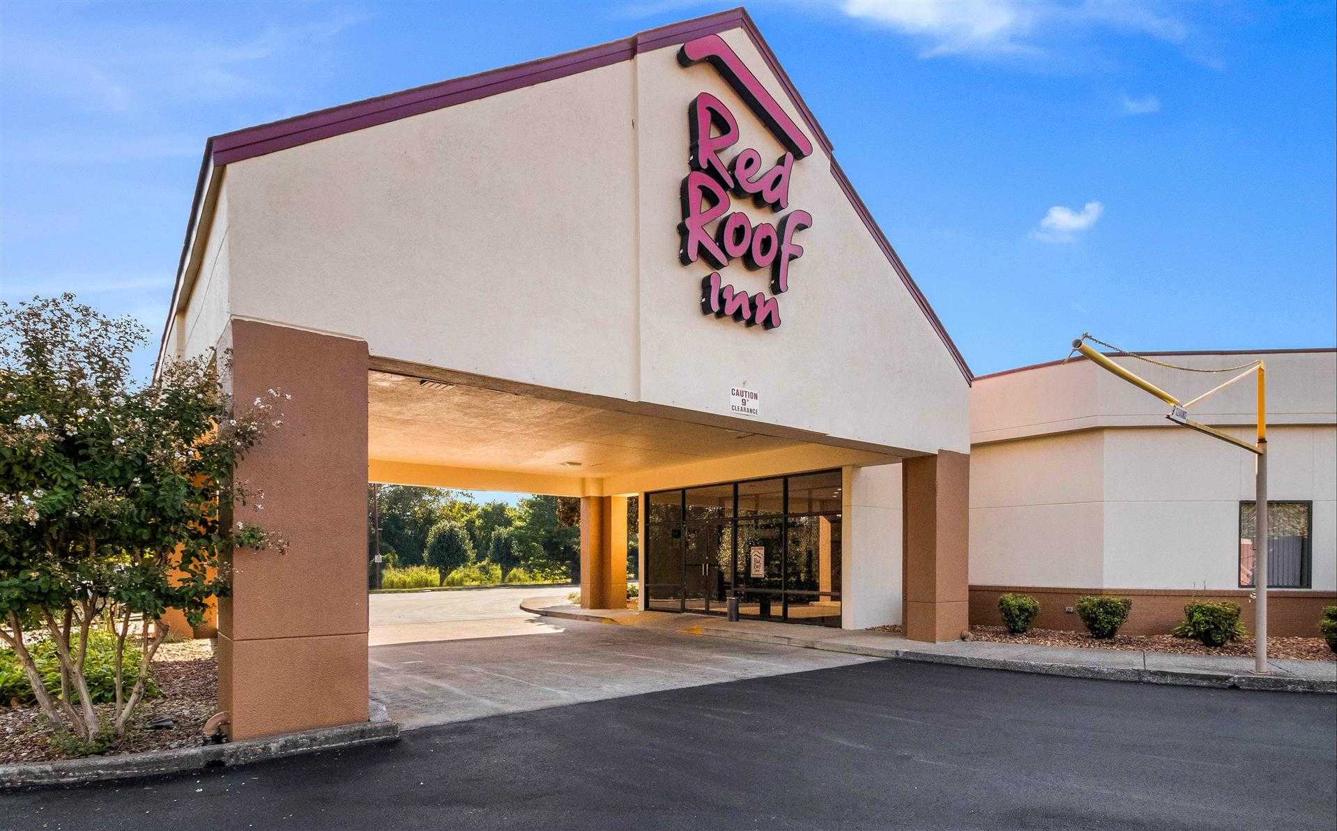 Red Roof Inn Clarksville in Clarksville, TN