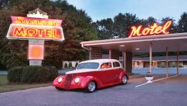 The Sunset Motel в Brevard, NC