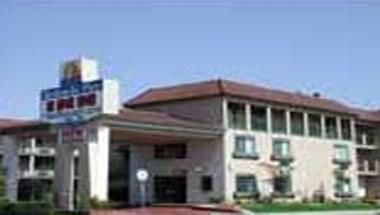 Redondo Pier Inn image