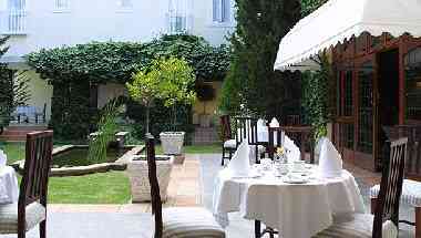 Queens Hotel in Oudtshoorn, ZA