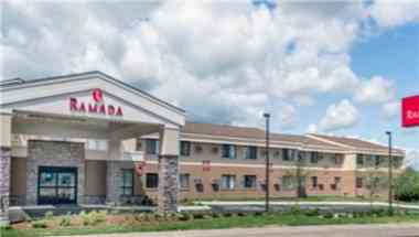Ramada by Wyndham Minneapolis Golden Valley a Golden Valley, MN