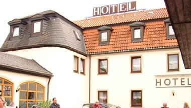 Landhotel Vier Jahreszeiten image