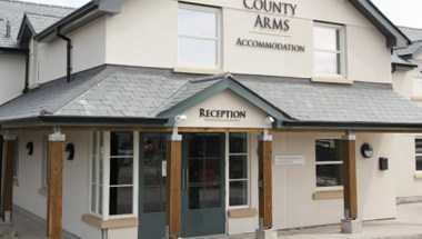 Truro, GB1 的 County Arms