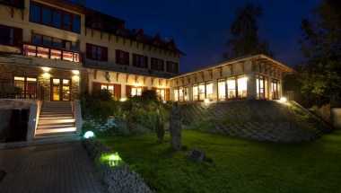 To Wellness Hotel a Bank, HU