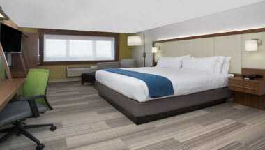 Holiday Inn Express & Suites Wapakoneta, Wapakoneta, OH