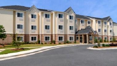 Microtel Inn & Suites by Wyndham Eagle Pass image