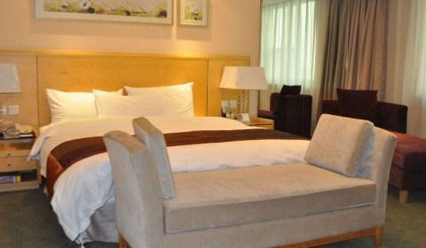 Ramada Plaza by Wyndham Shenyang City Center в Шэньян, CN