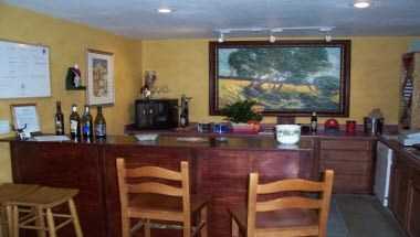 Pillar Bluff Vineyards в Lampasas, TX