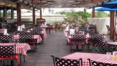 The Crab Pot - Long Beach в Long Beach, CA