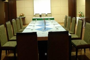 Hassan, IN의 Hotel Hassan Ashhok