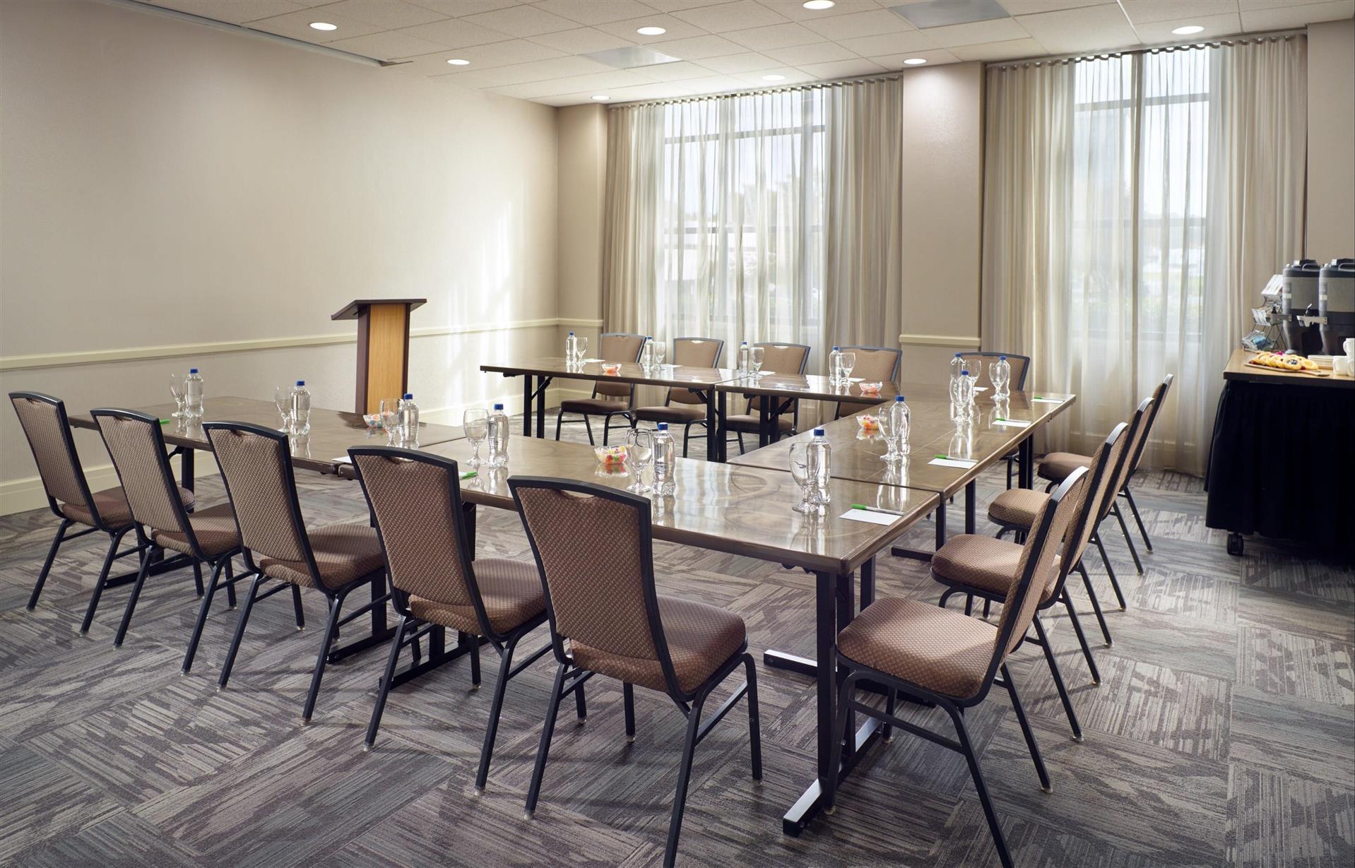 Courtyard by Marriott Atlanta Decatur Downtown/Emory image