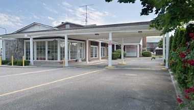 Budget Host East End Hotel в Riverhead, NY