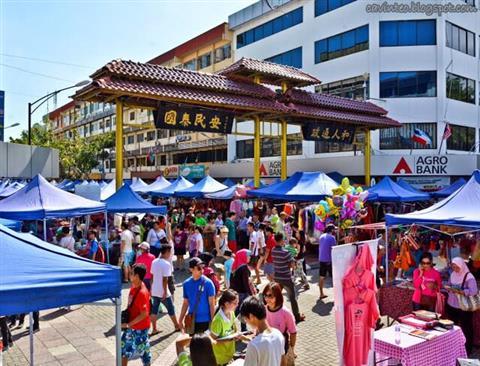 Gaya Street (Sunday Market)