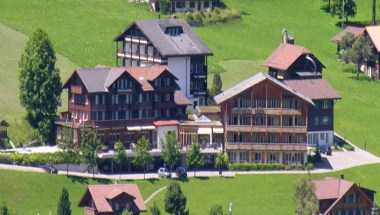 Hotel Hari im Schlegeli AG en Adelboden, CH